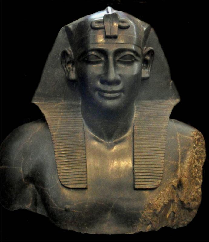Ptolemee i soter sous les attribus de pharaon