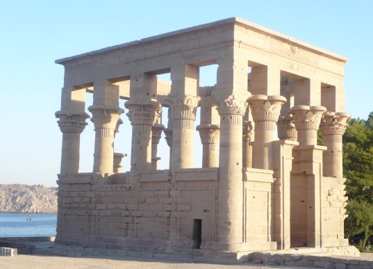 Temple sur l'ile de Philaé