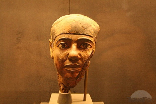 Head in new imhotep museum at saqqara cairo